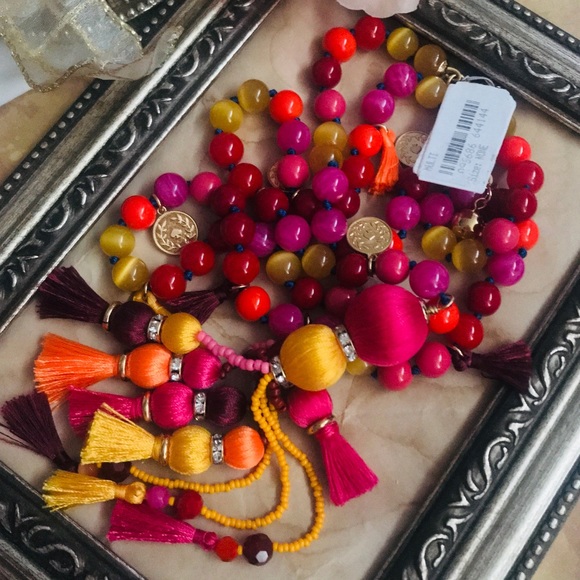 KATE SPADE • Pretty Poms Tassel Pendant Necklace - Picture 9 of 9